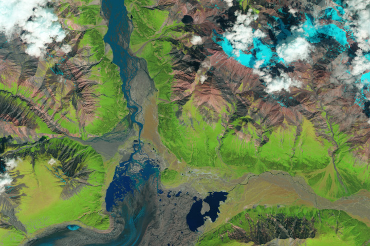 River Piracy in the Yukon